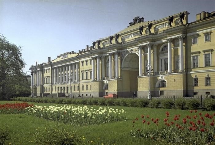 Основание Академии наук в России в период правления Петра I